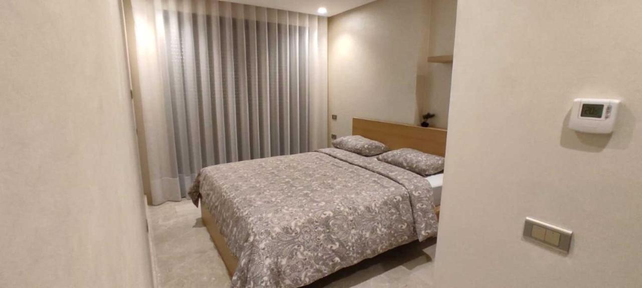 Appartement Luxueux Centre Casablanca Parking Prive Netflix Ngoại thất bức ảnh